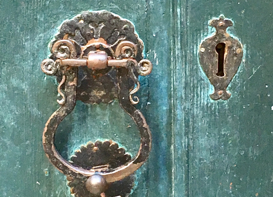 Door knocker and key hole